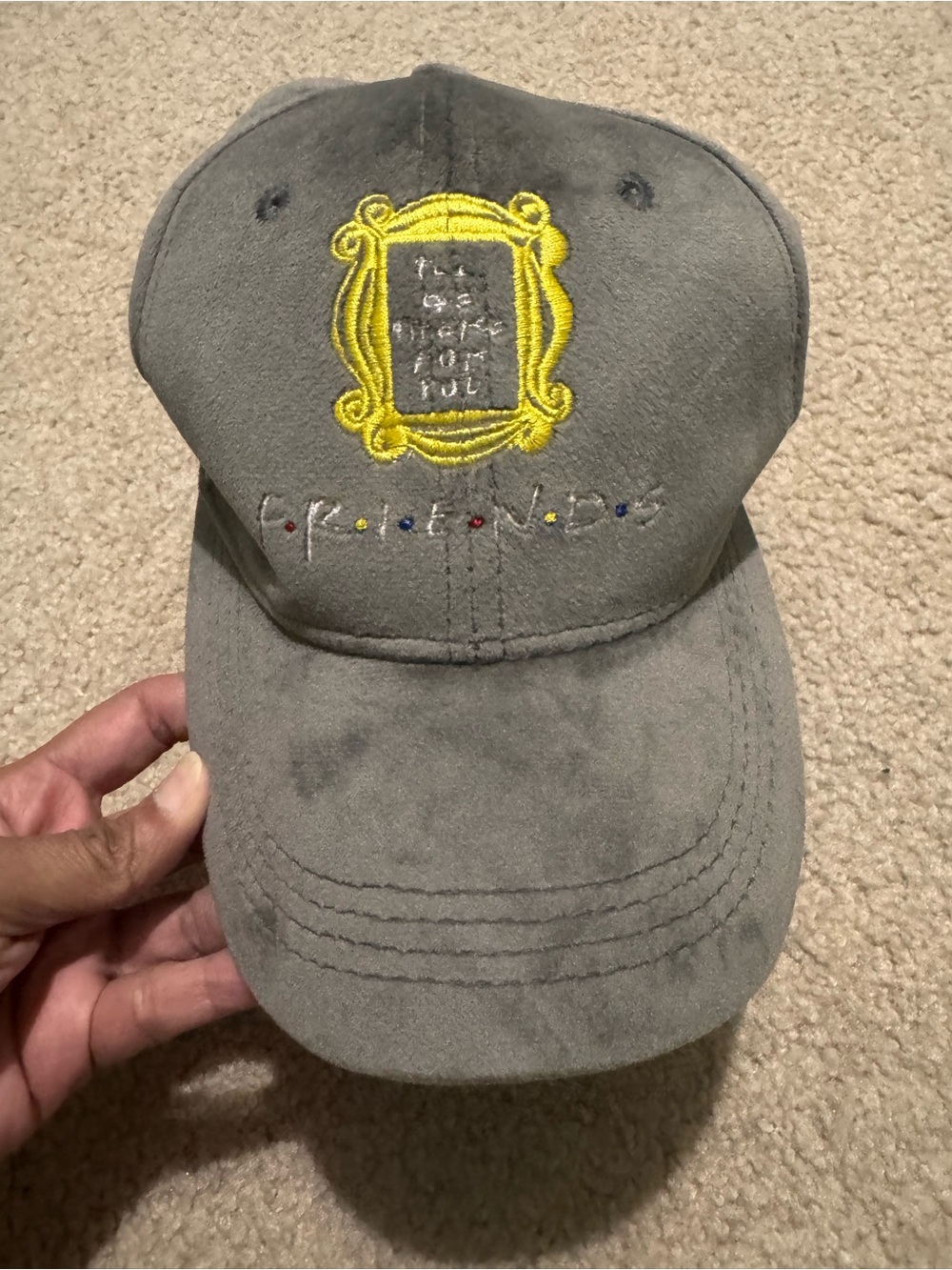 Friends cap - Picture 7 of 8